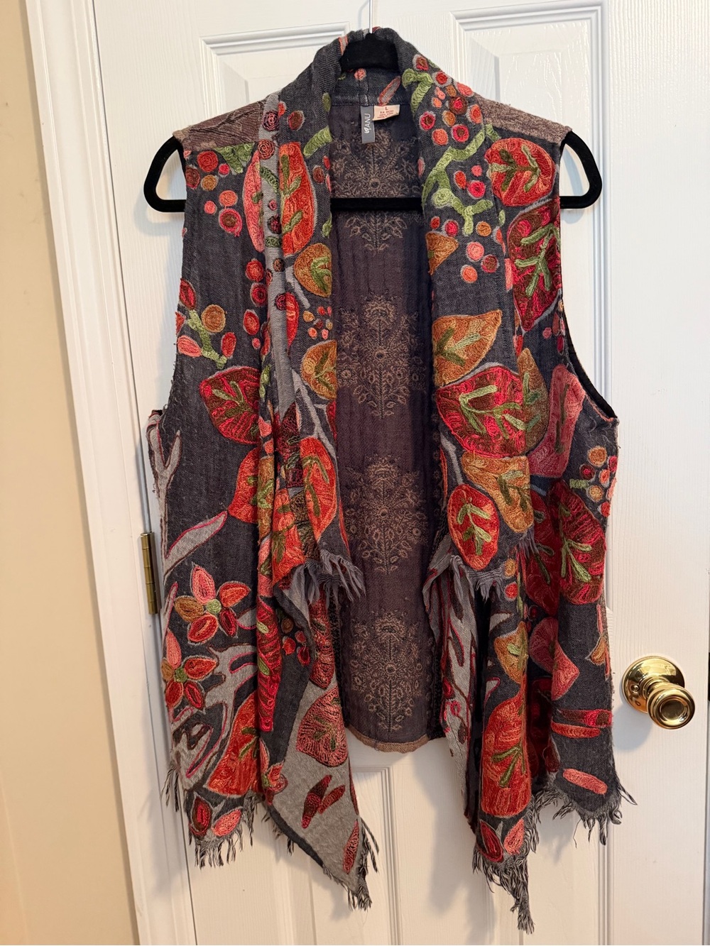 Anu Vintage 100% Boho Floral embroidered Vest Size L - Picture 11 of 11